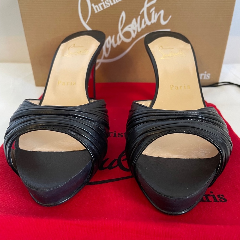 New Christian LouBoutin Red Bottom Shoes size 8B/38